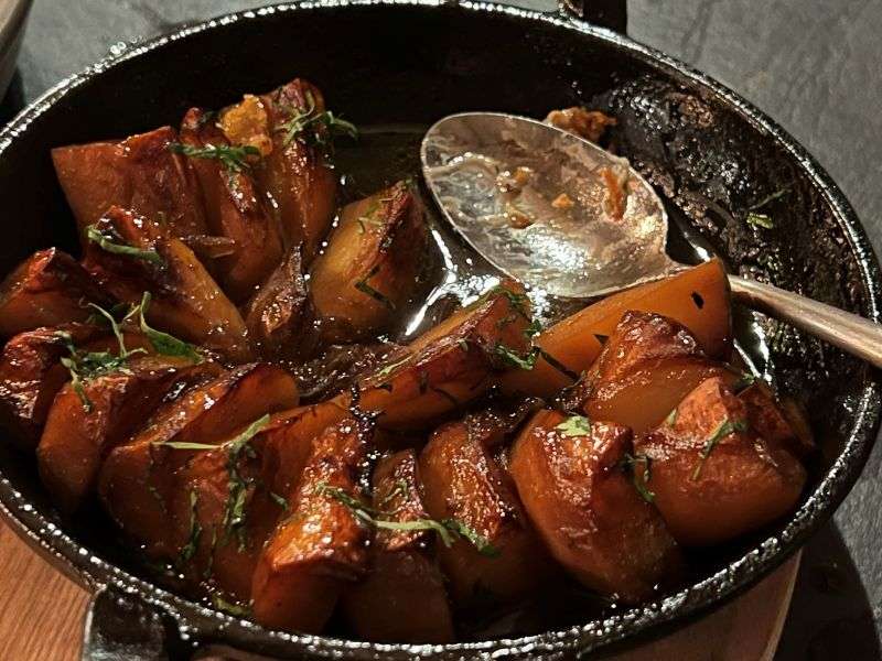 Side dishes of boulangere potatoes Side dishes of boulangere potatoes