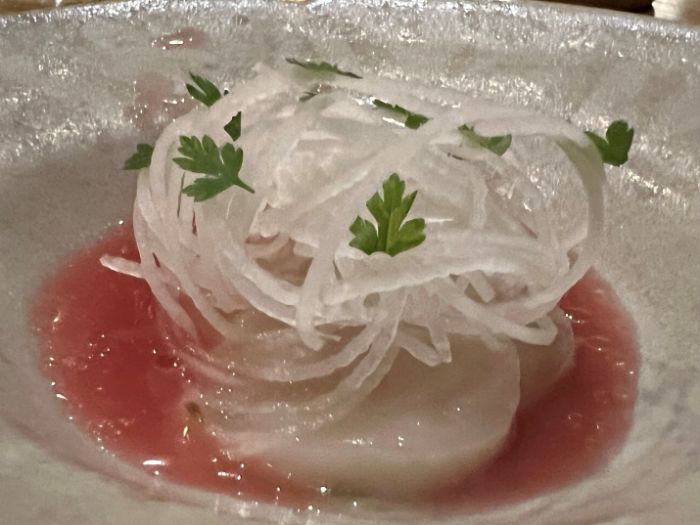 Isle of Mull scallops raw and marinated Isle of Mull scallops raw and marinated