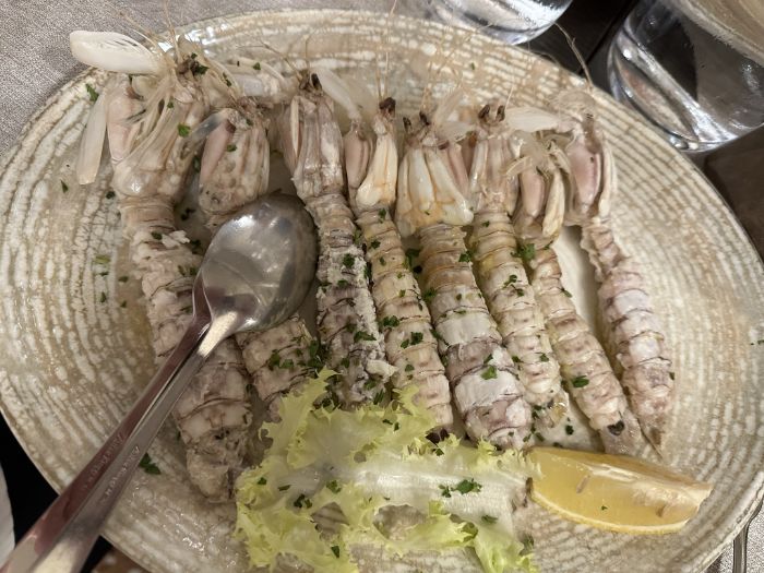 Steamed mantis shrimp