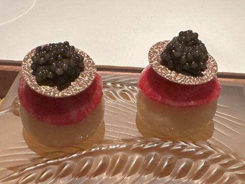 Appetizer of tattie scone
