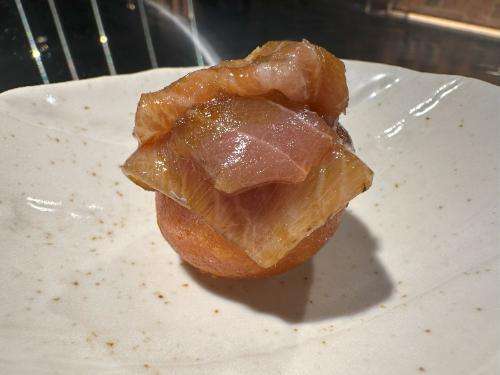 Tuna “nigiri”