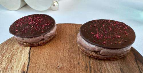 Canapé - dark chocolate flapjack Canapé - dark chocolate flapjack