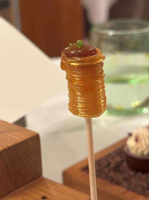 Apple tart tatin petit four Apple tart tatin petit four