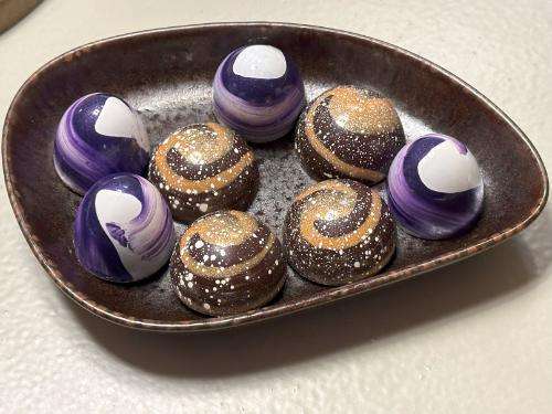 Petit fours