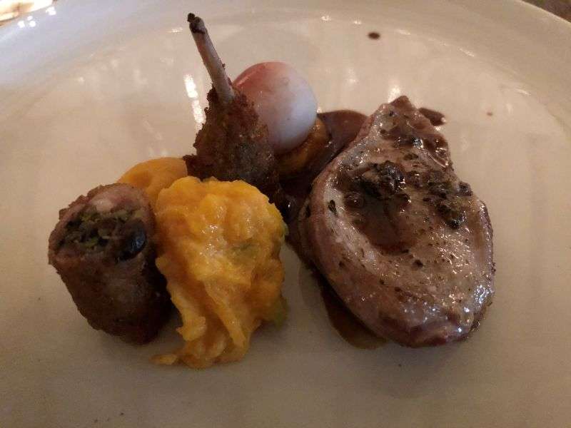 Starter of quail, butternut squash and spring onion Starter of quail, butternut squash and spring onion